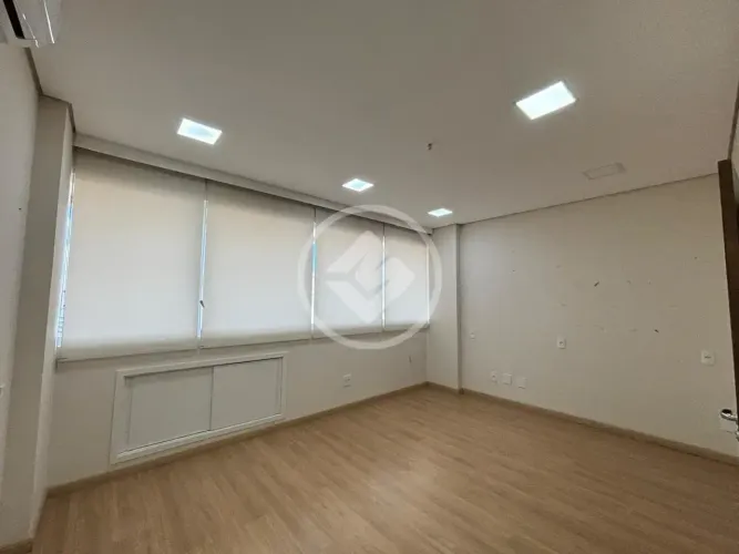 SALA COMERCIAL codigo: 324572