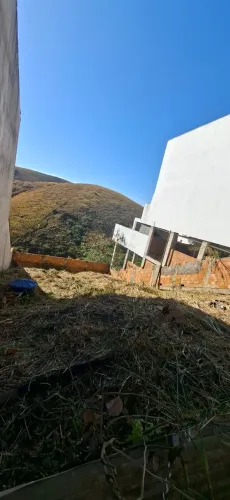 TERRENO 300m² Á VENDA-ÁGUA LIMPA, VOLTA REDONDA-R$ 180 MIL