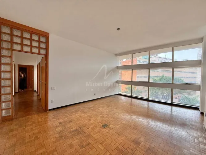 (62586) à venda - Apartamento com 3 quartos, 1 vaga, no Savassi