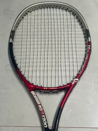 Raquete de tênis Yonex Isometric