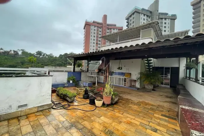 (63397) à venda - Cobertura com 4 quartos, 2 vagas, no Luxemburgo