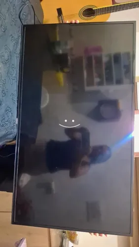 VENDE -SE TV PANASONIC SMART DE 43° NO PRECINHO.
