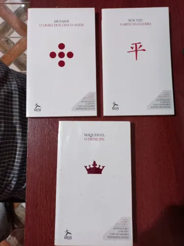 Box de livros Entendendo o Mundo com os Maiores Estrategistas
