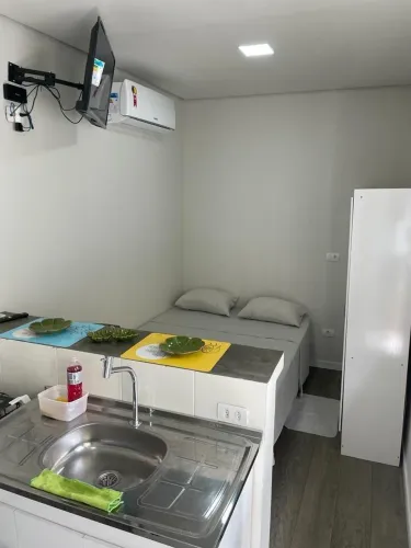 ALUGO KITINETE MOBILIADA, SEM FIADOR, NO BAIRRO PARAÍSO