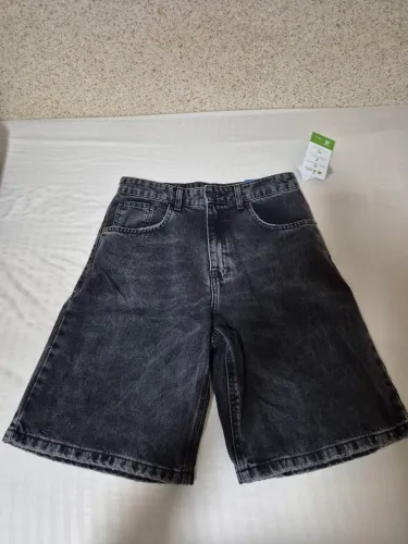 Short C&A Largo preto