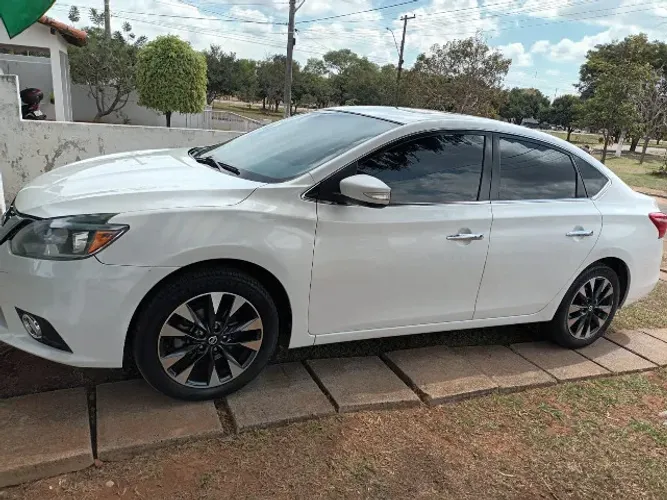 Nissan Sentra SL 2.0 Flexstart 16V Aut. 2019