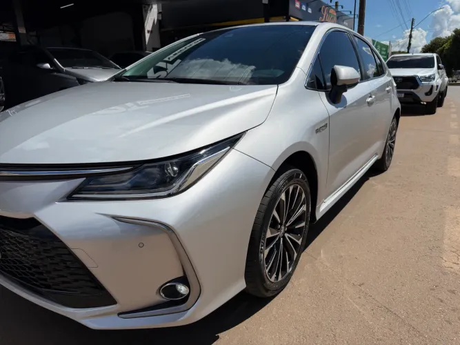 Toyota Corolla Altis Prem. Hybrid 1.8 Flex AUT 2024