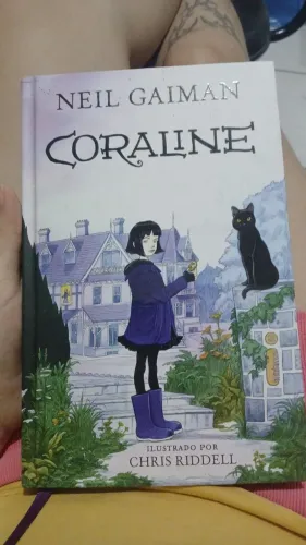 Livro " Coraline "
