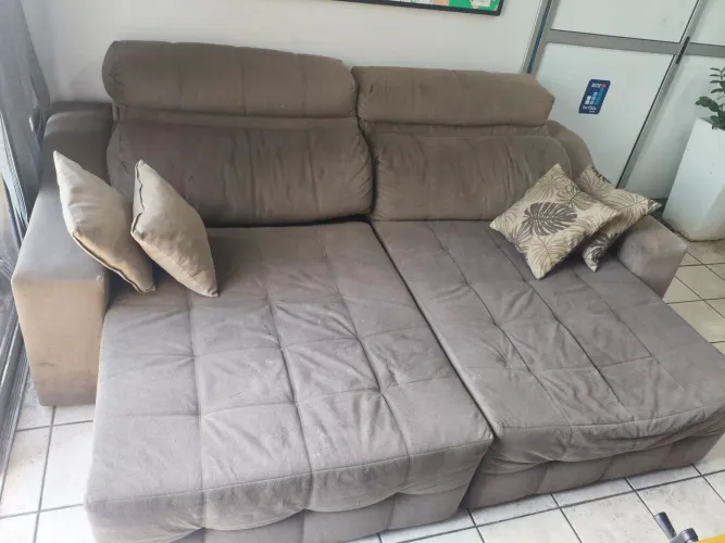 Sofá cama retrátil