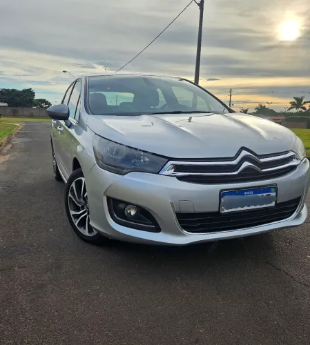 Citroen C4 Lounge S 1.6 Turbo Flex Aut. 2018