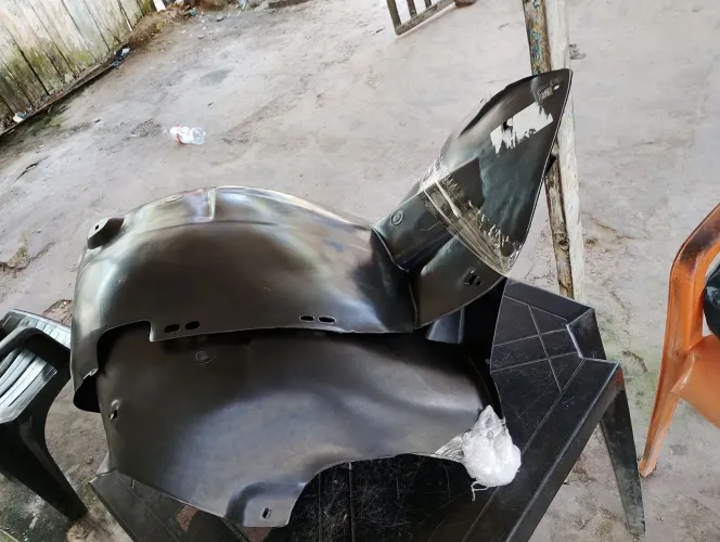 VENDO PAR DE PARABARRO DO GOL G6 G7 G8 SAVEIRO 