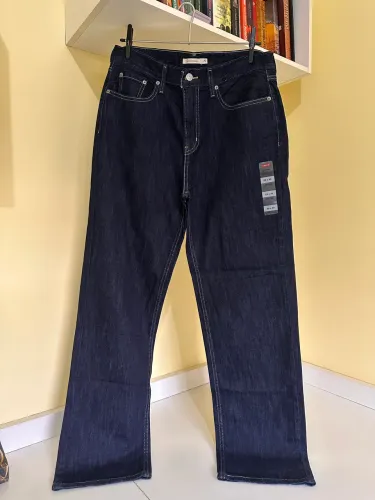Calça Levis original vindo de Miami nova