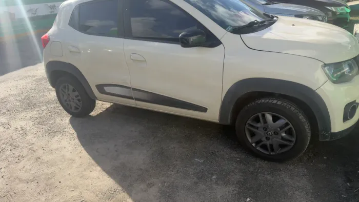 Renault Kwid Intense 1.0 Flex 12V 5P Mec. 2021