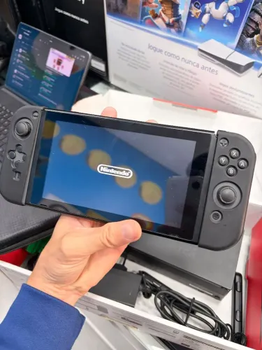 Nintendo Switch v2 bloqueado original seminovo