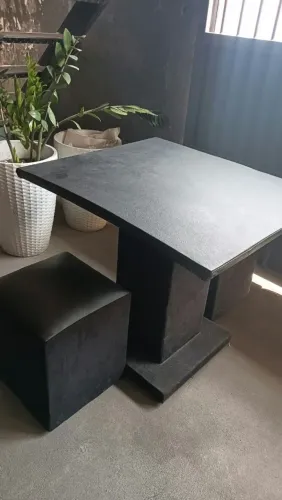 Mesa preta