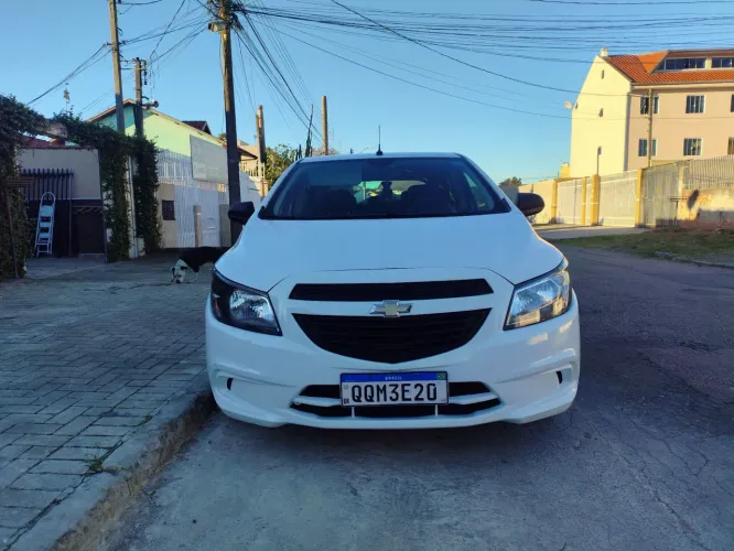 Chevrolet Onix JOY Hatch 1.0 8V Flex Mec. 4P 2019