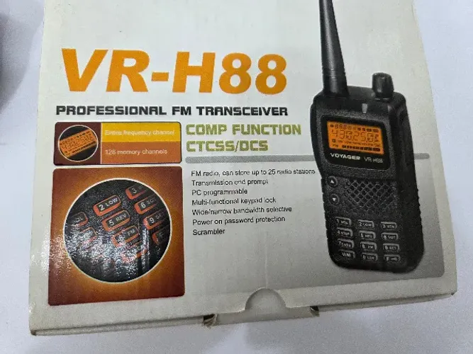 RÁDIO COMUNICADOR VOYAGER VR-H88