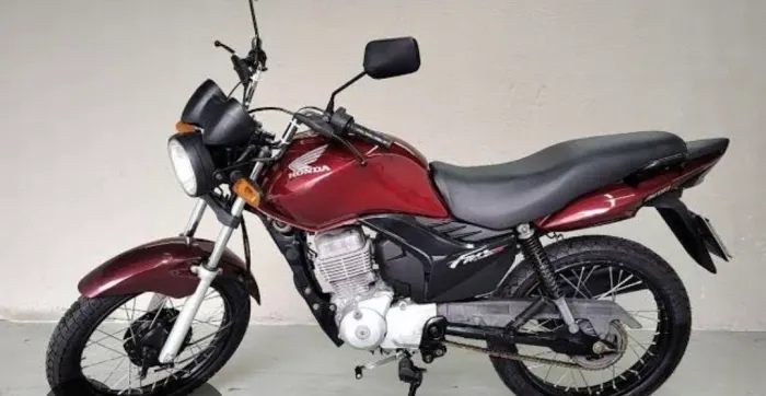 VENDO MOTO DOCUMENTOS EM DIA