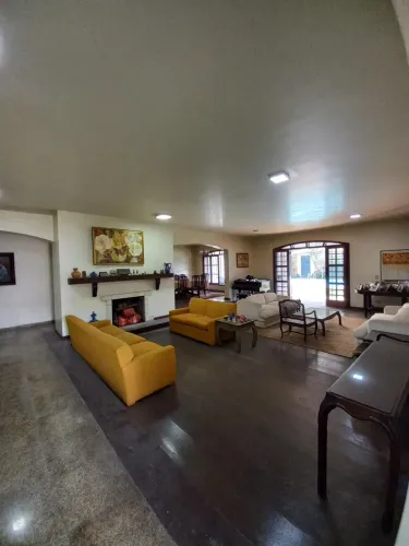 Casa terrea disponível para venda em Vila Cruzeiro.