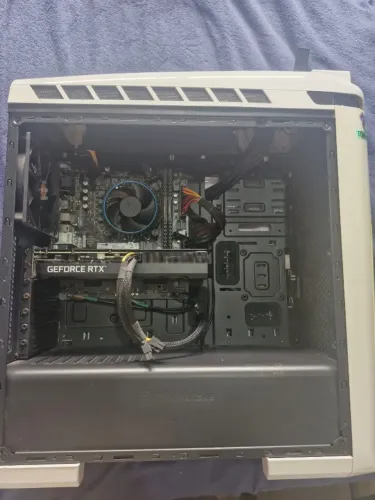 PC Gamer RTX 3060 12GB + i5 12400F + 32GB RAM