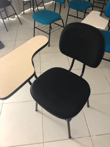 14 Carteiras escolar 