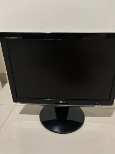 Monitor LG Flatron - 17 polegadas 