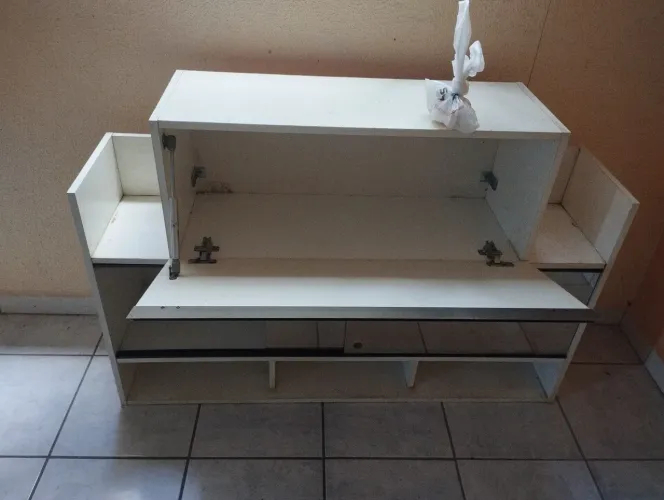 Vendo armário aéreo pistão a gás 
