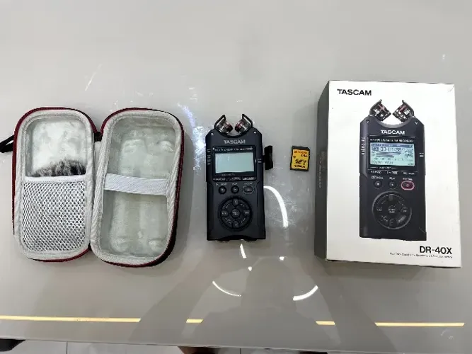 Tascam DR-40X + Case + Cartão 64GB | Estado de Novo | Completa