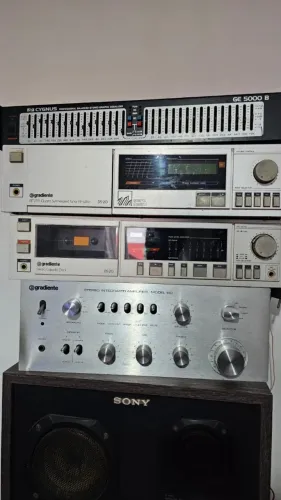 Vendo Sistema de Som Gradiente Modelo 160
