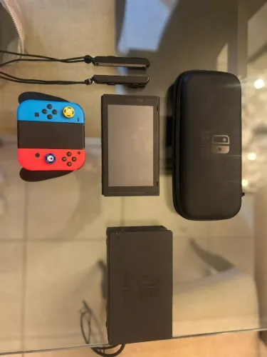 NINTENDO SWITCH V2 DESBLOQUEADO 256GB COMPLETO NEGOCIAVEL