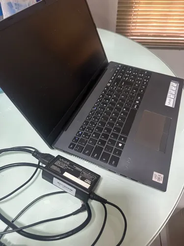 Notebook VAIO i5 (10° ger) 8G armazenamento 1T