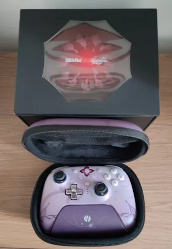 Controle O 8Bitdo 2 Edição Especial