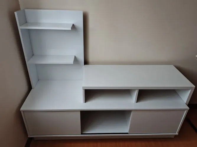 Rack para TV branco 1,40 m - bom estado