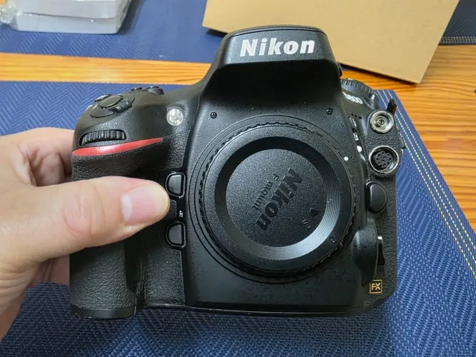 Câmera Digital Slr Nikon D800 + 2 lentes e baterias