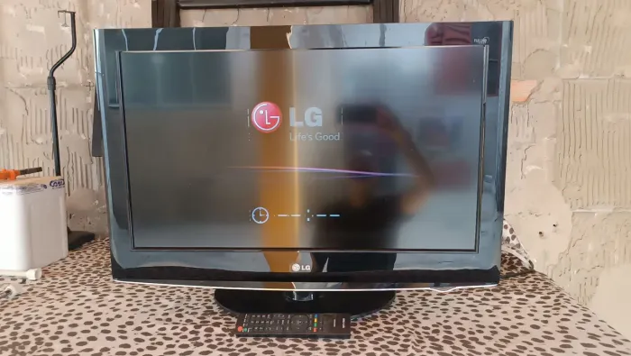 TV LG 32" R$100