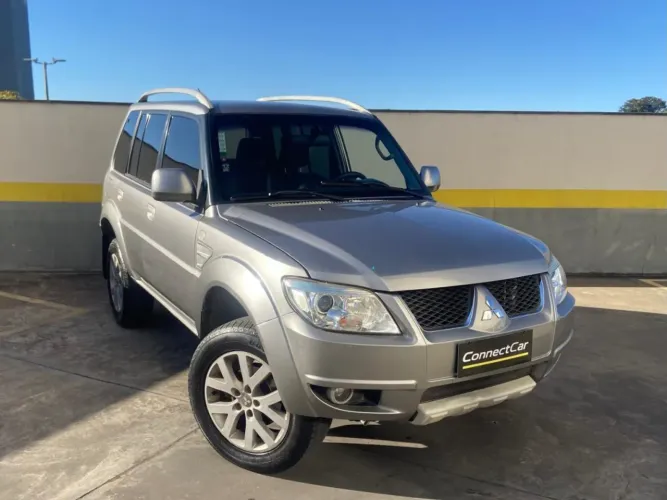 Mitsubishi Pajero TR4 2.0 Flex 16V 4X2 Mec. 2012