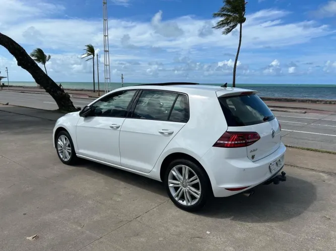 Volkswagen Golf Highline 1.4 TSI 140cv Aut. 2014