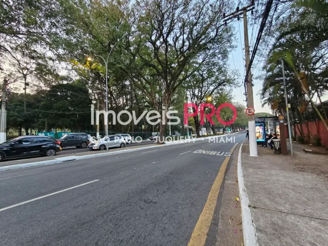 Sobrado, Vila Nova Conceição - São Paulo