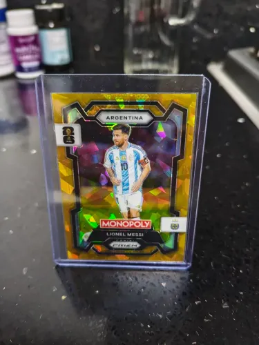 Carta Messi Cracked Ice Gold Monopoly Prizm World Cup 2026