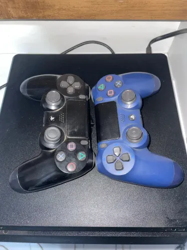 PS4