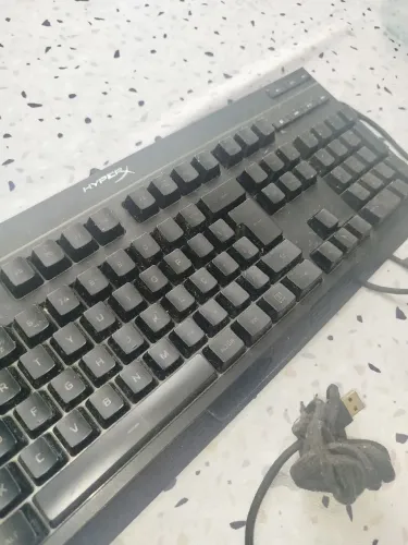 Teclado Hyperx