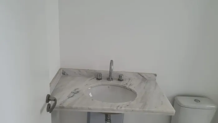 Bancada de Mármore 0,90x0,50m para Banheiro com Cuba e Misturador