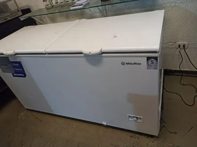 Vende-se Freezer em Excelente Estado - 546 Litros