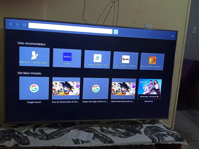 TV telão de 65 polegadas LG