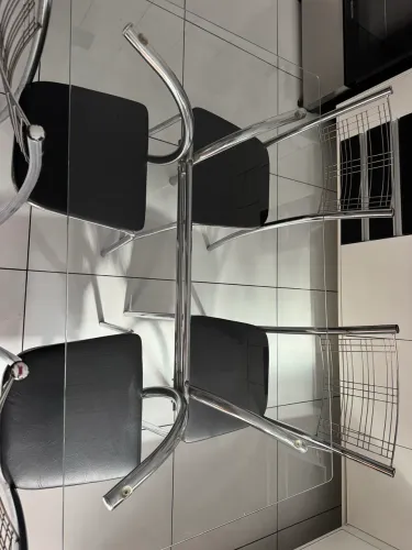 Jogo de mesa de vidro de inox 4 cadeiras