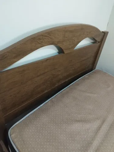Cama de casal com colchão