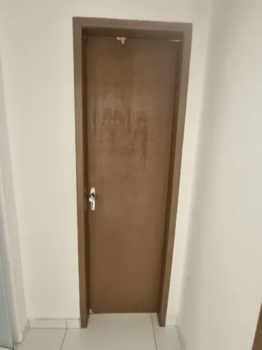 Porta completa com forra e fechadura