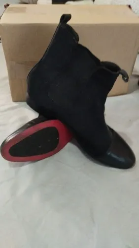 Bota cano curto de couro M. Fleury 