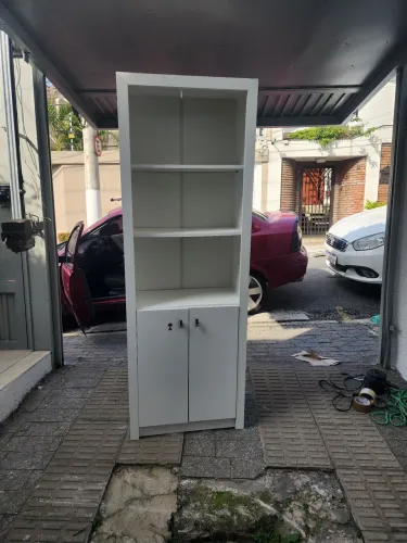 Armário alto para escritório ou Quarto!
