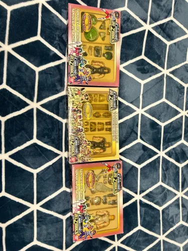 kit cavaleiros do zodíaco